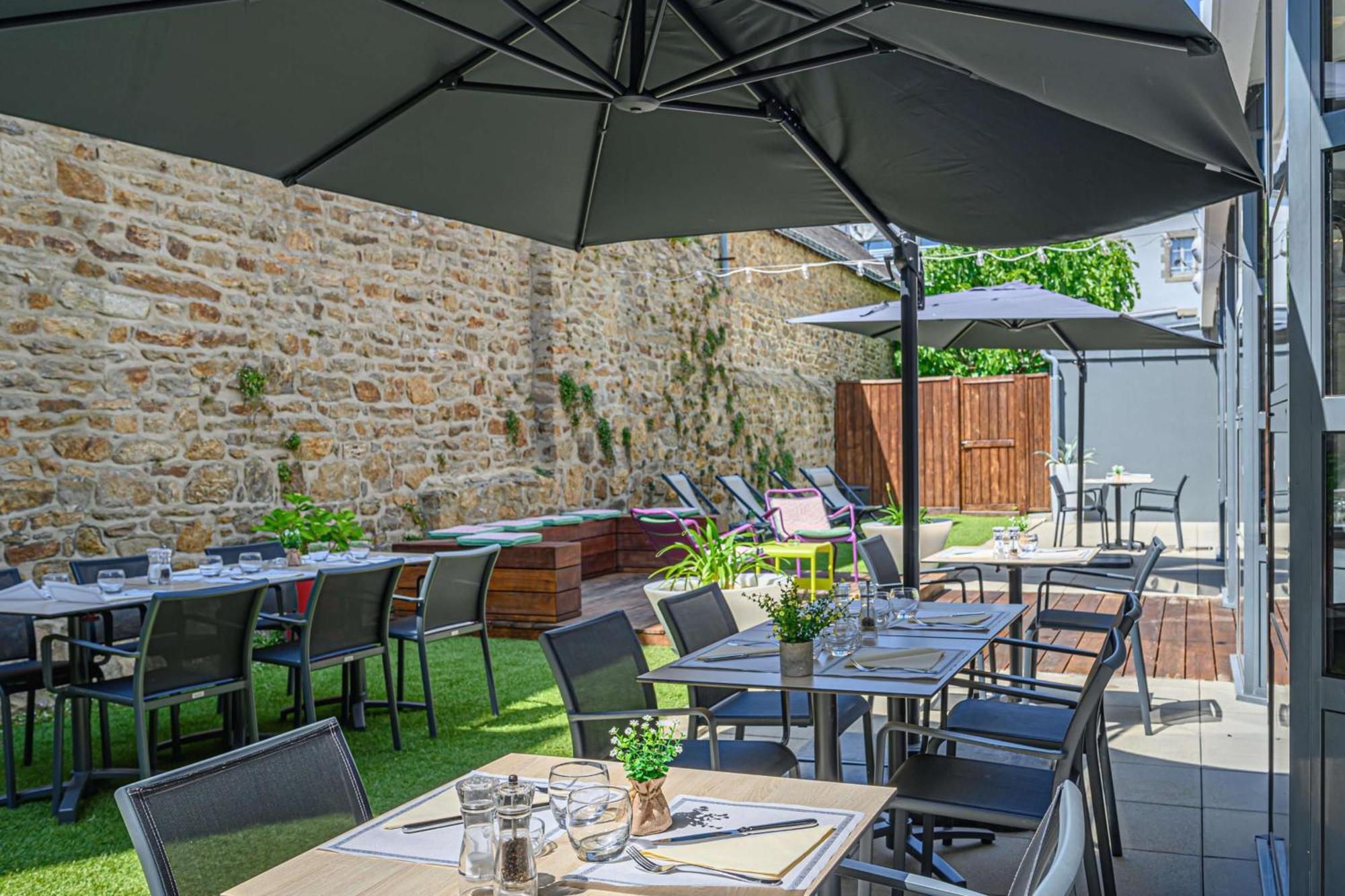 Best Western Plus Centre Hotel 4*